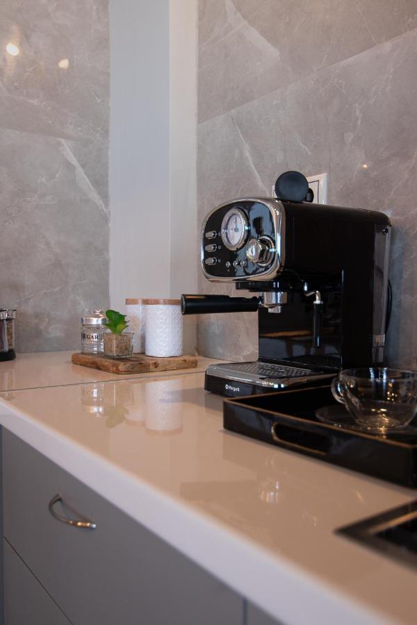 Georgianna'S Suite With Private Pool , 'Greysuite' Кисамос Екстериор снимка