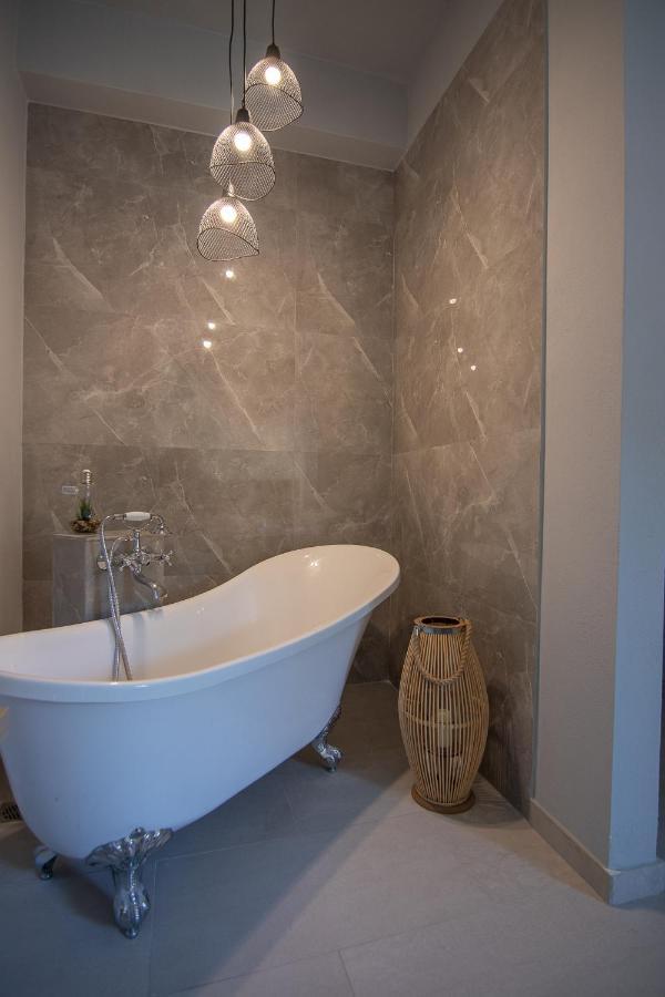 Georgianna'S Suite With Private Pool , 'Greysuite' Кисамос Екстериор снимка