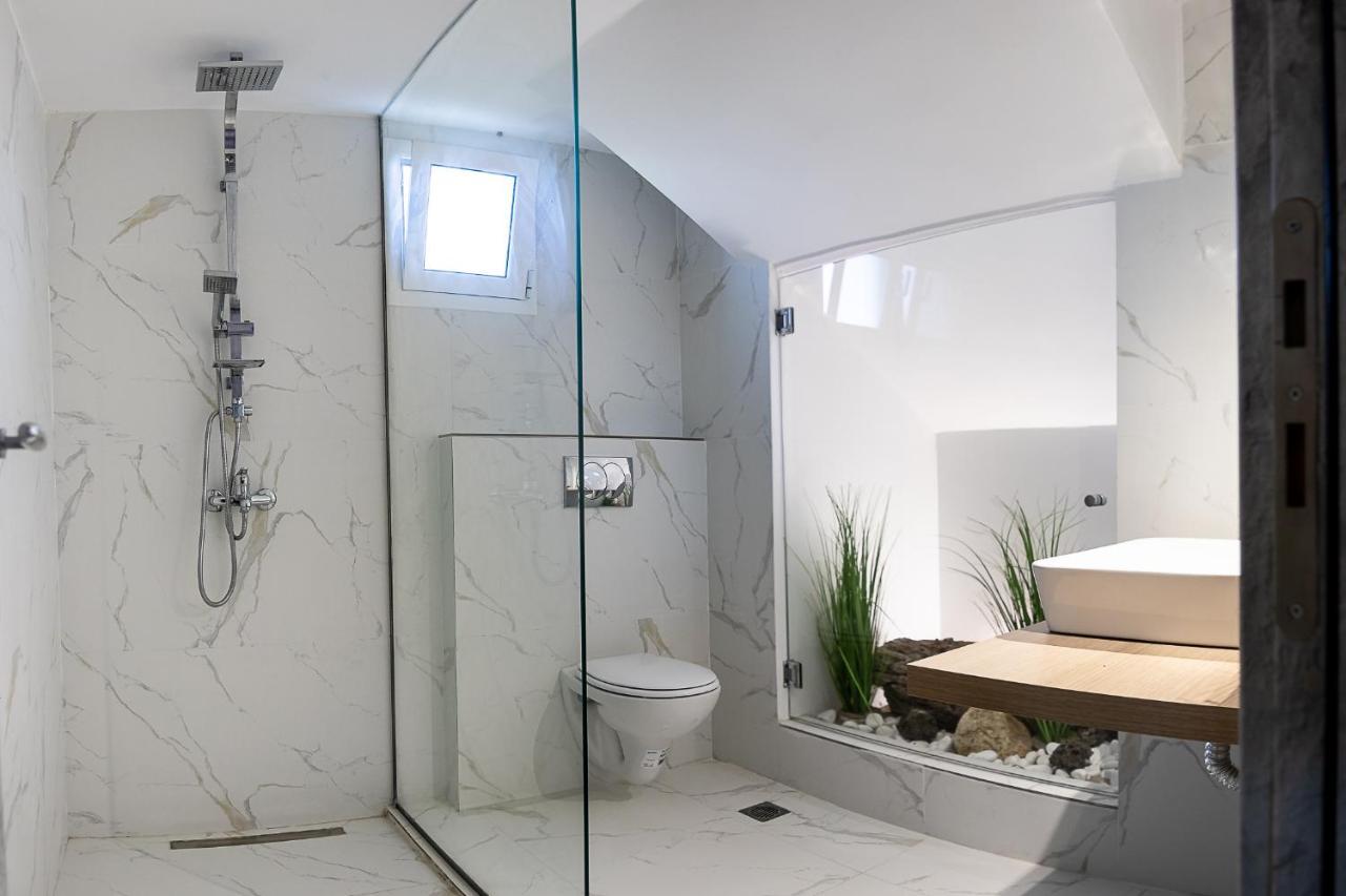 Georgianna'S Suite With Private Pool , 'Greysuite' Кисамос Екстериор снимка