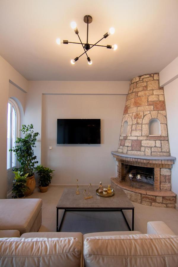 Georgianna'S Suite With Private Pool , 'Greysuite' Кисамос Екстериор снимка