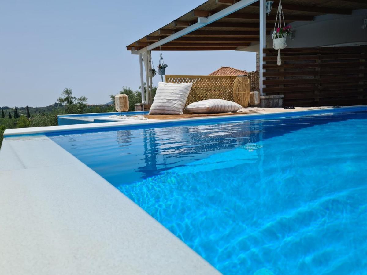 Georgianna'S Suite With Private Pool , 'Greysuite' Кисамос Екстериор снимка